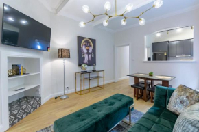 Sydney CBD stylish water view apartment 58